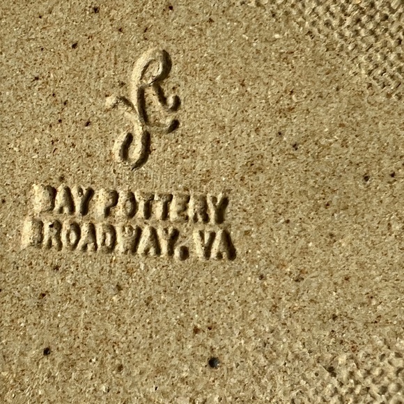 Bay Pottery Mug Broadway VA Coffee Tea Purple Glaze 4" Tall Holds 12 ozs Nick - Picture 6 of 9